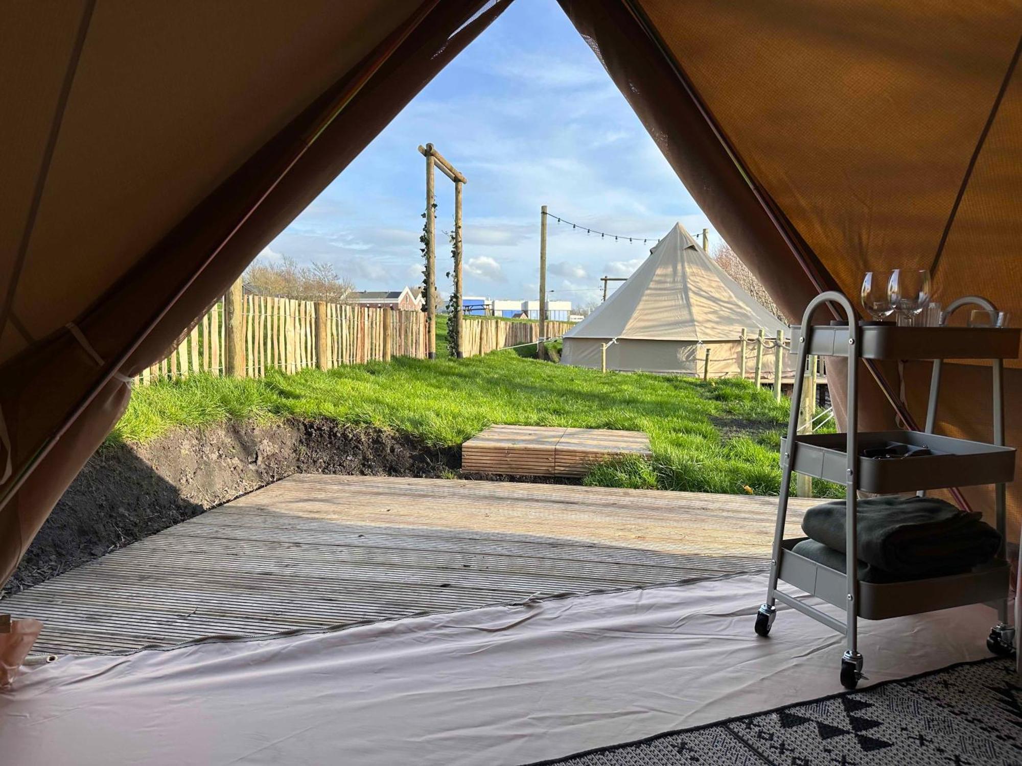Glamping De Hof Van Eeden Warmond Exterior photo